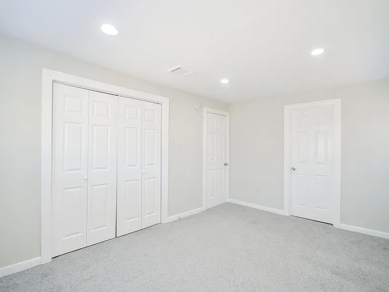 5238 Keystone St — Photo 18