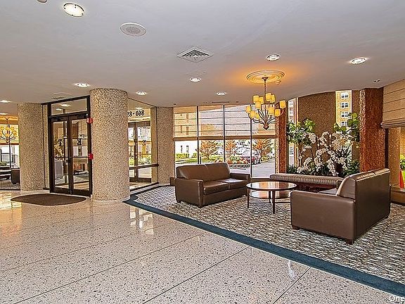 5th image of 860 E Broadway Floor 7