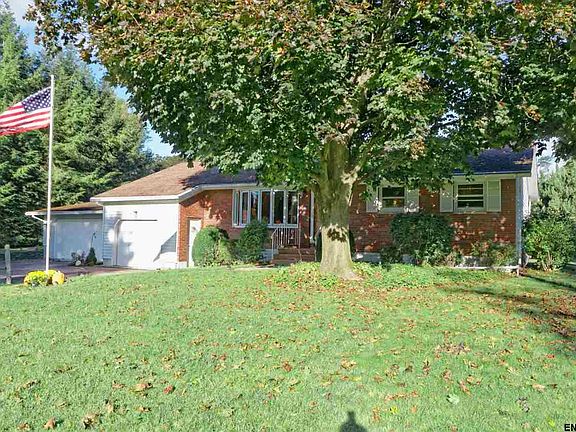 4th image of 4 Havenbrook Dr