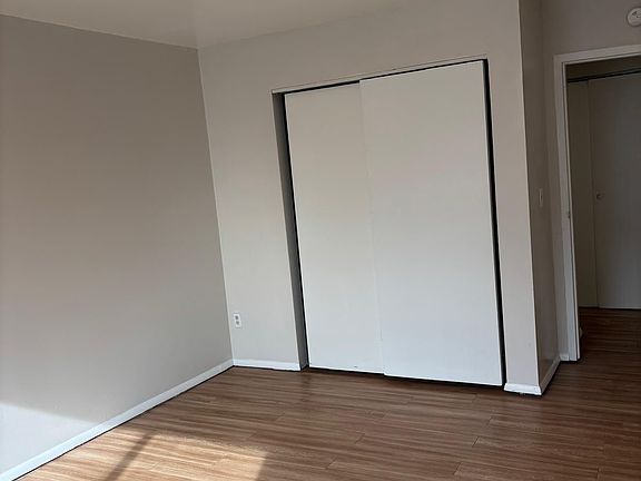 2nd image of 2100 Auburn Ave #9