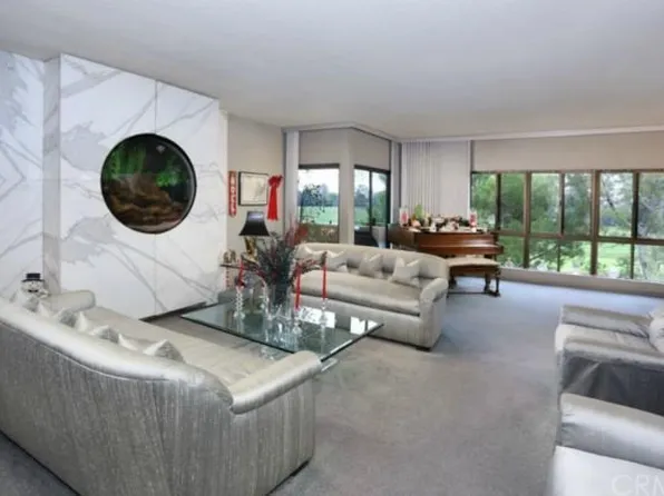 631 Wilcox Ave APT 2A, Los Angeles, CA 90004
