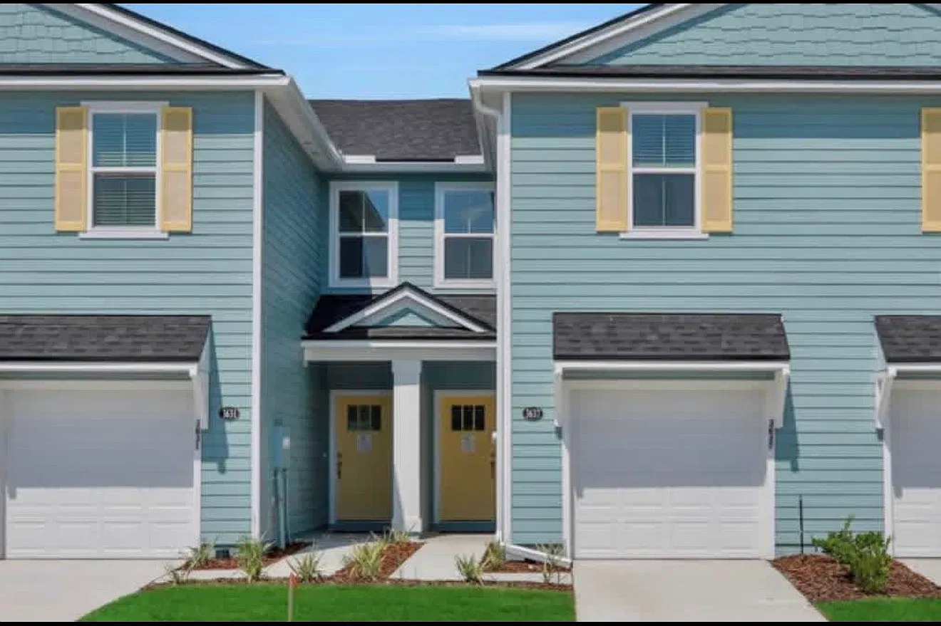 3 bed, 2.5 bath, 1433 sqft, $1,950 — Photo 1