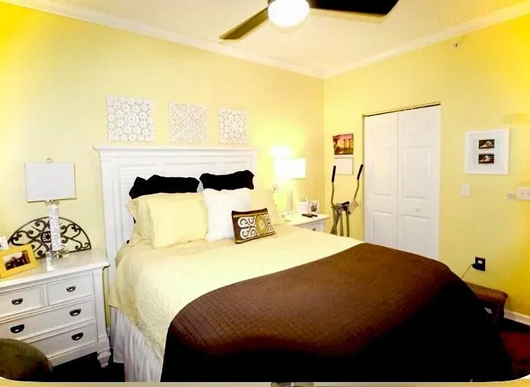 533 NE 3rd Ave #121 — Photo 4