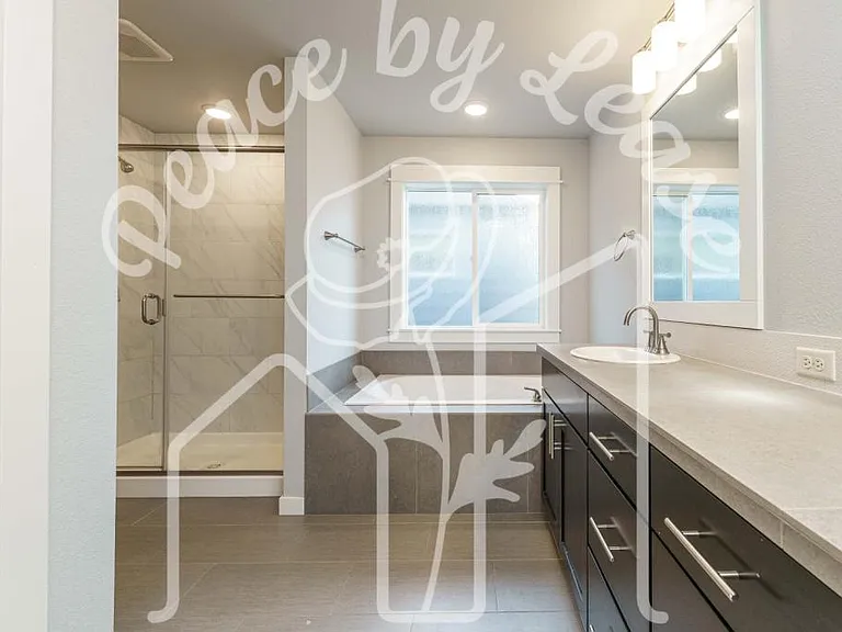 2573 SW McKenna Pl — Photo 30