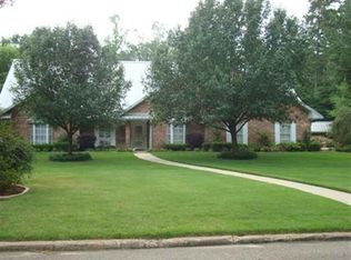 12 Tallwood Ln, Longview, TX 75605