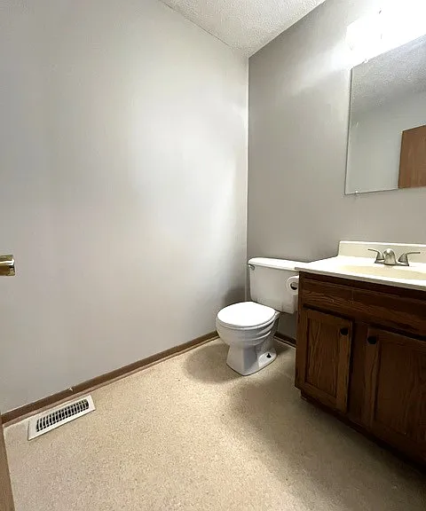 142 E Lincoln Hwy #3 — Photo 5