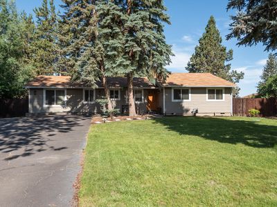60811 Windsor Dr, Bend, OR, 97702