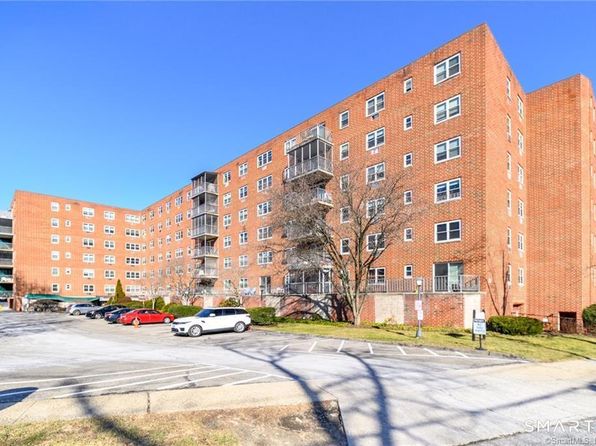 27 Northill St APT 3P