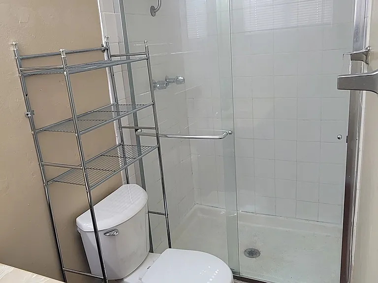 5250 Camden Ave — Photo 12