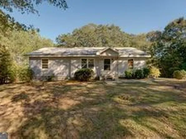 195 Harvard Pl, Dallas, GA 30132