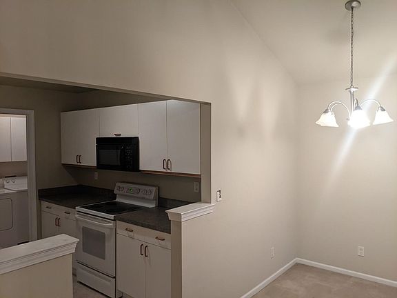 2nd image of 5276 Pine Aires Dr