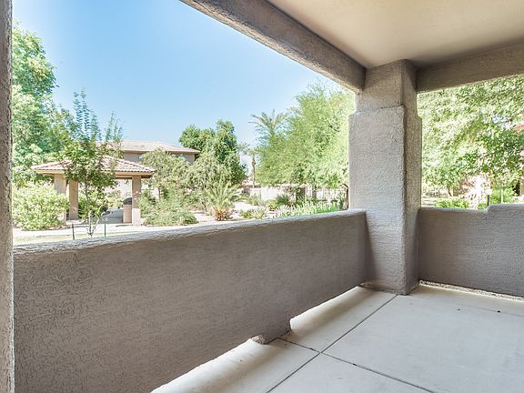 5th image of 1351 N Pleasant Dr Unit 1084