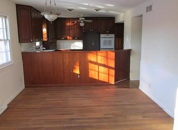 3rd image of 8222 Cherington Dr