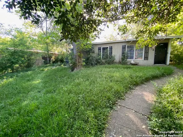 908 Evergreen St, Killeen, TX 76541