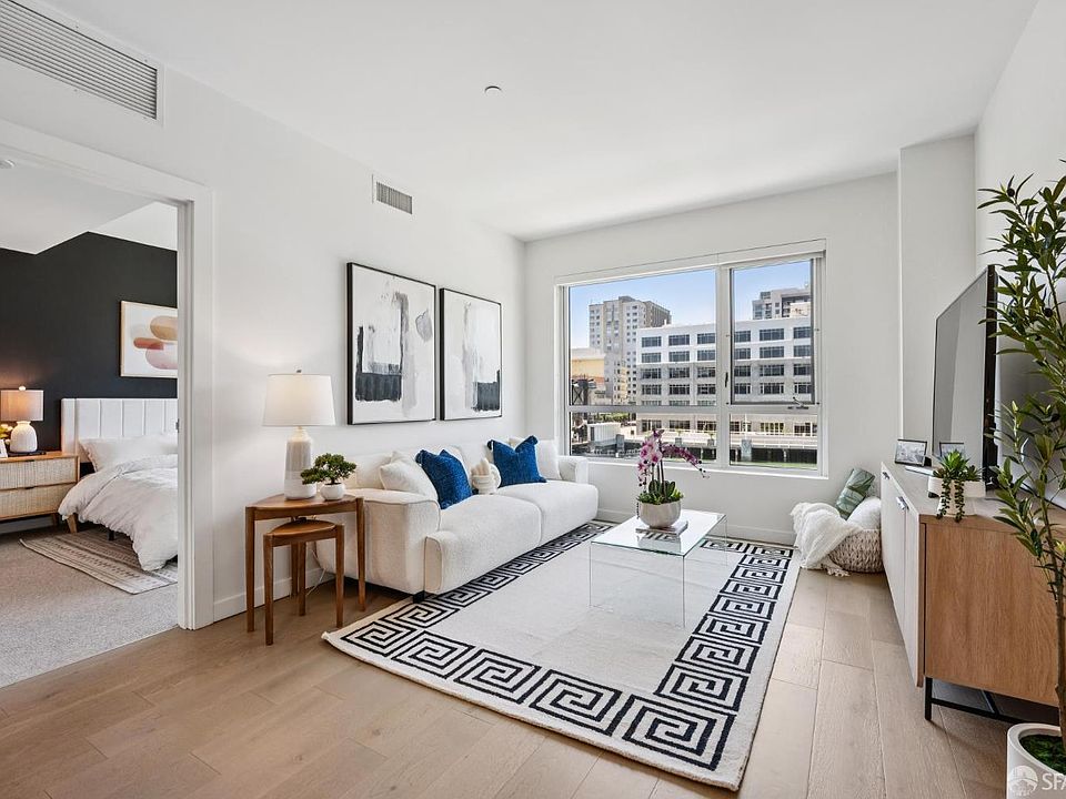 2nd image of 110 Channel St Unit 306