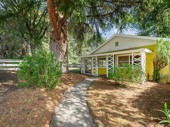 601 Robinson Road, Sebastopol, CA 95472