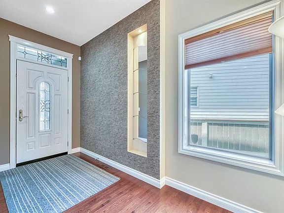 3rd image of 331 S Mahogany Ct SE