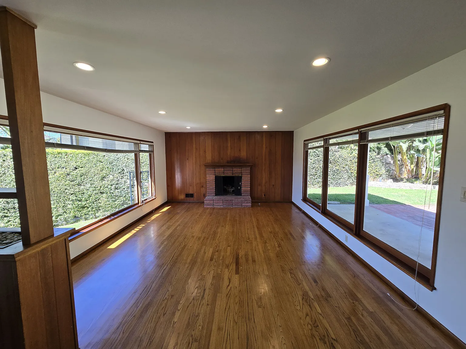 3 bed, 1320 sqft, $6,500 — Photo 2