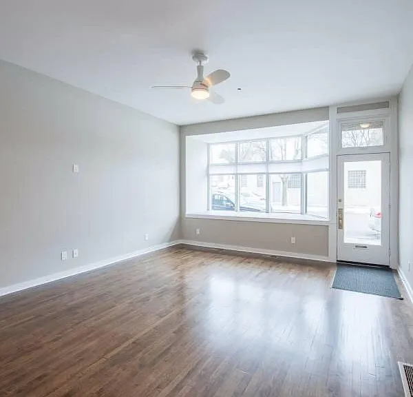 3052 S Delaware Ave — Photo 4