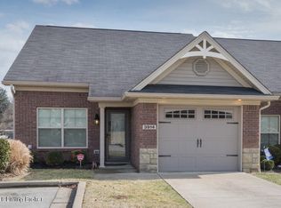3914 Saint Edwards Dr, Jeffersontown, KY 40299