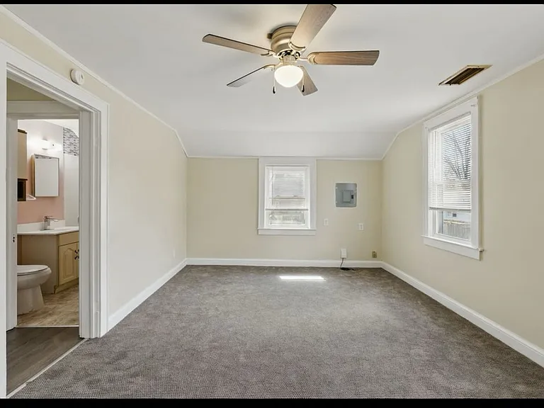 17 Lownds Dr — Photo 3