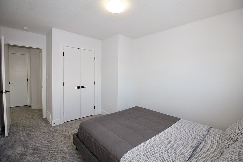 Edmonton House for rent - 4 Bedrooms — photo 23