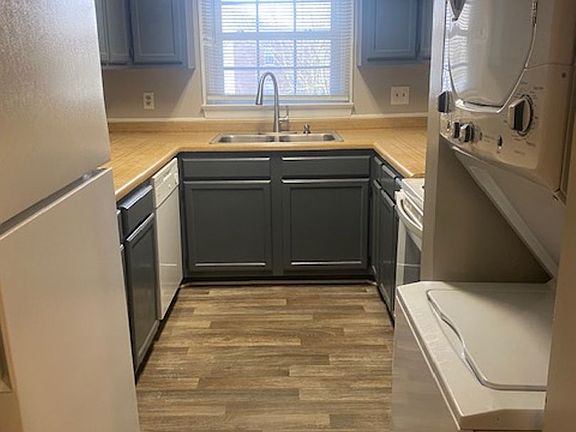 4th image of 300B Patriot Ln