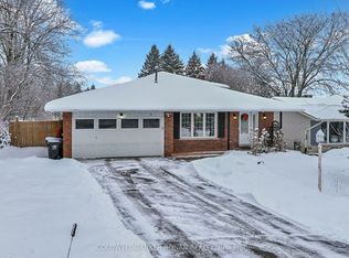61 Doner St, New Tecumseth, ON L9R 1M7