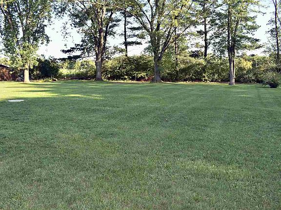 5th image of 5945 Hugh Dr