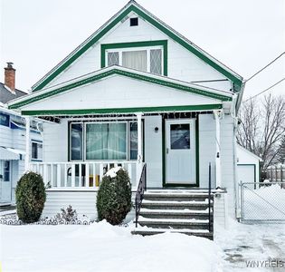 35 Belmont St, Buffalo, NY, 14207