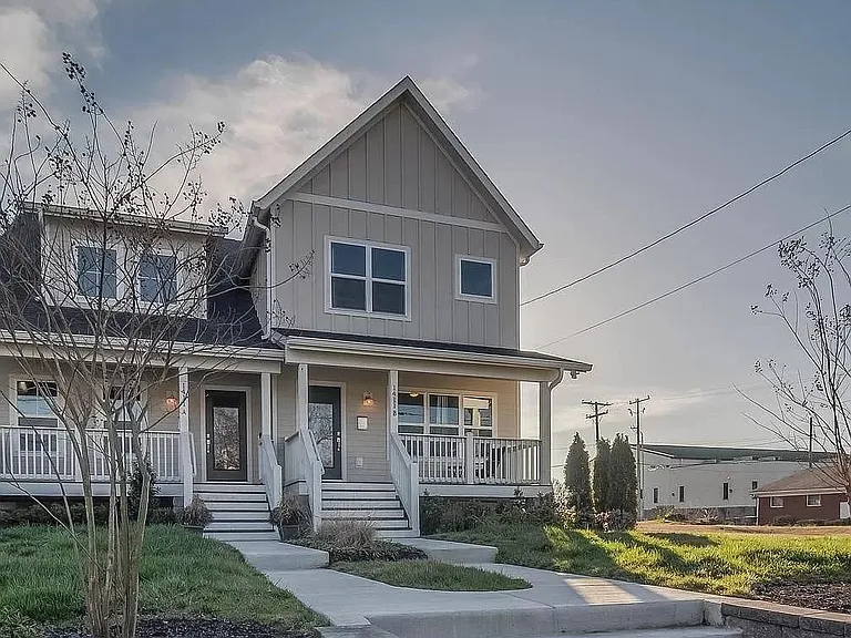 1411B Arthur Ave — Photo 1