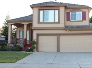 6660 Sunset Bluffs St, Elk Grove, CA