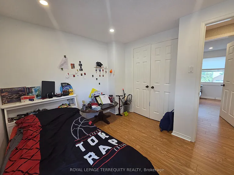 309 Harewood Blvd #UPPER — Photo 15