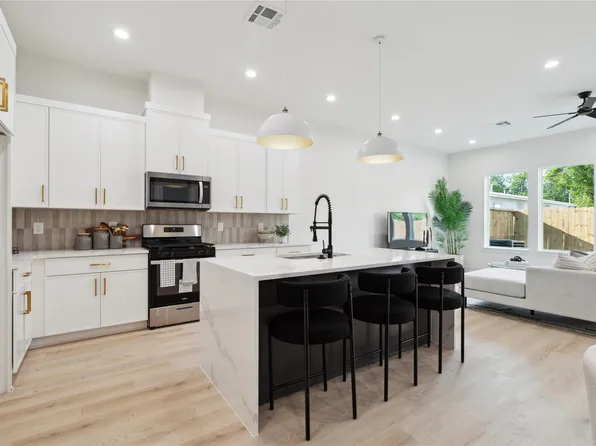 3735 Lydia St, Houston, TX 77021