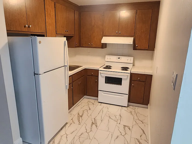 3075 22nd St #203 — Photo 1