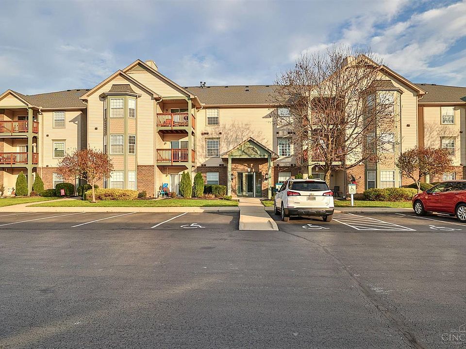 1st image of 4951 N Arbor Woods Ct APT 203
