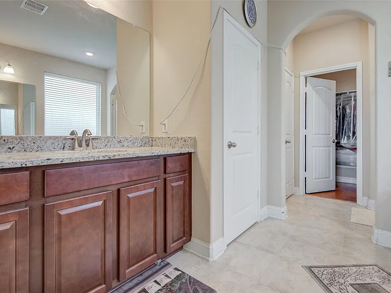 12902 Oak Falls Dr — Photo 26