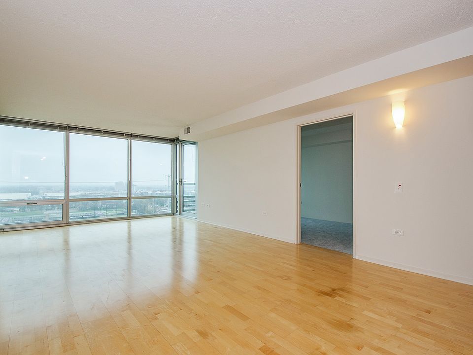 1st image of 9715 Woods Dr Unit 1509
