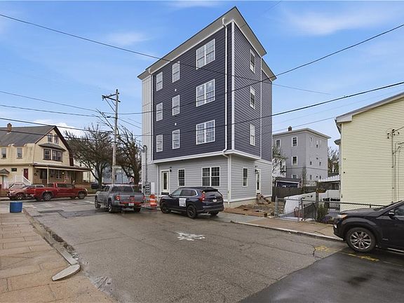 5th image of 241 Pocasset Ave