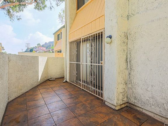 4th image of 110 Casuda Canyon Dr APT H