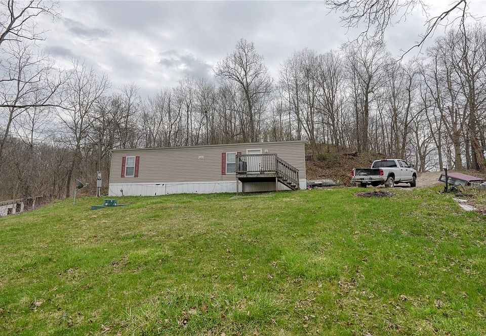 1st image of 12040 Robins Rd