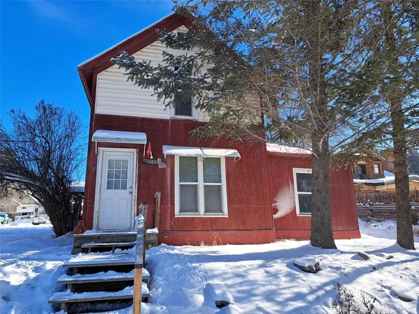 302 1st Ave E, Eureka, MT 59917