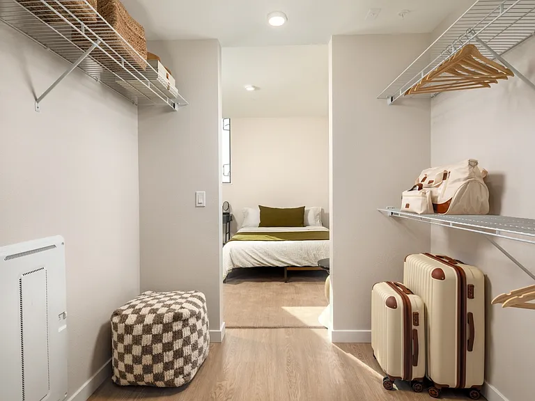 Park East — Photo 8