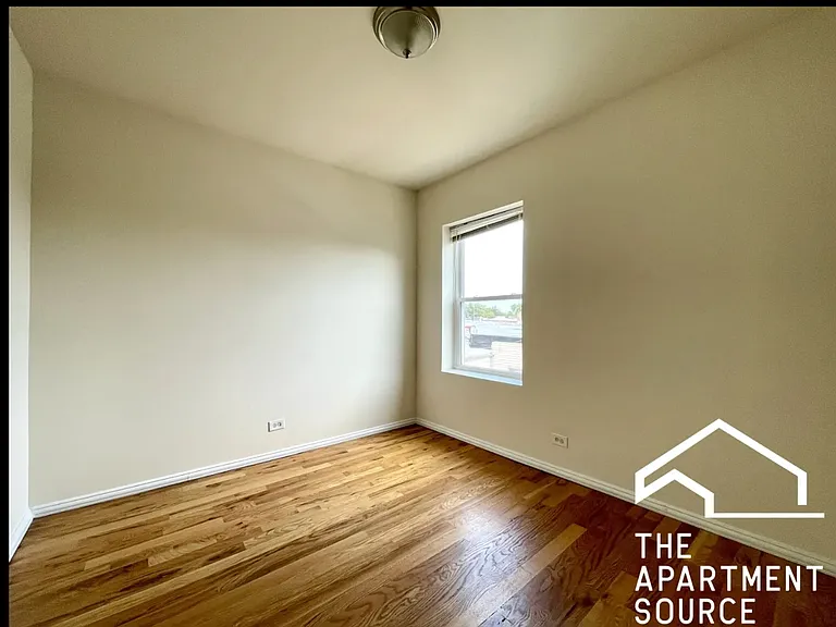 2347 N Drake Ave #2349-3 — Photo 1
