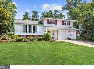 2156 Meeting House Rd, Cinnaminson, NJ 08077