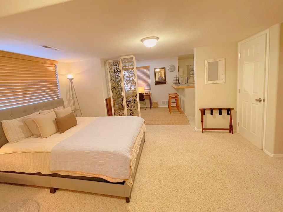 5901 Blue Mountain Cir
