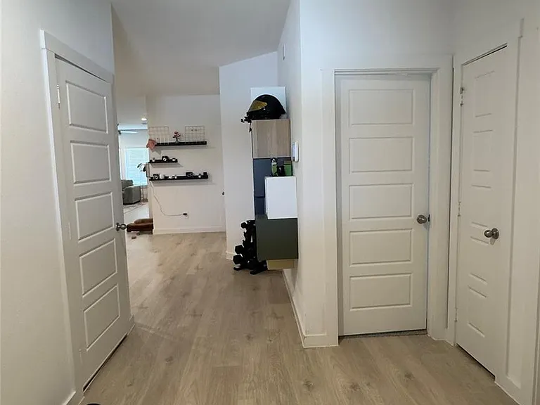 7834 Calabria Dr — Photo 6