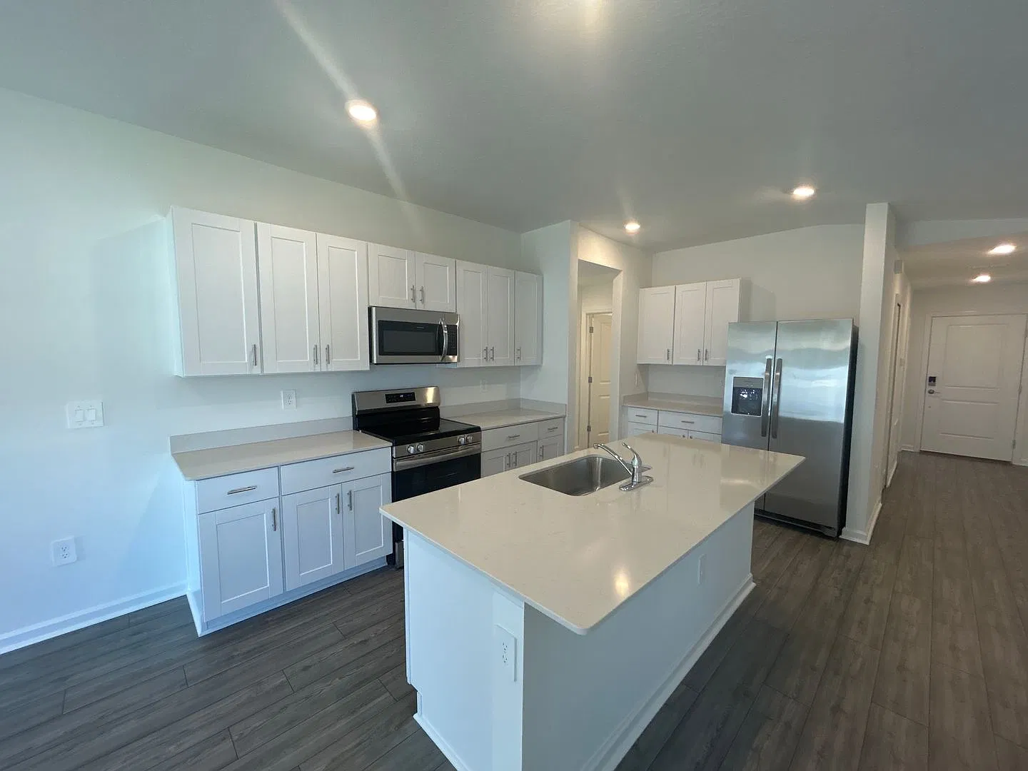 Newer Home in Millwood Estates — Photo 3