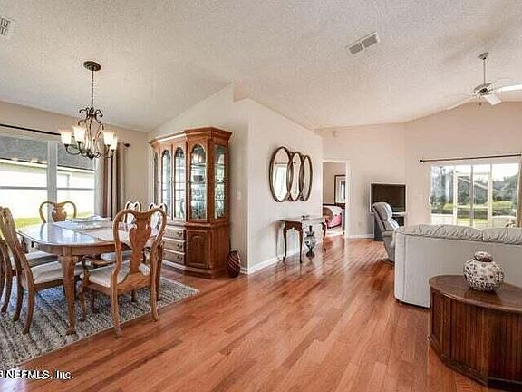 3rd image of 8279 Catfield Ct