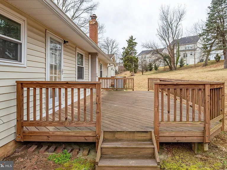 9552 Birmingham Dr — Photo 18